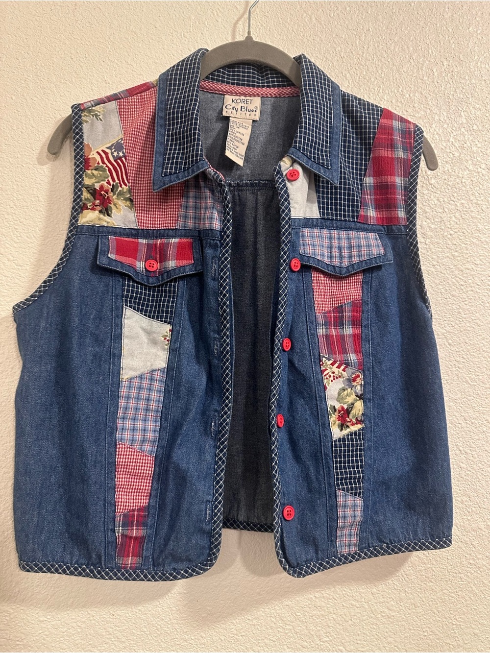 Koret Patchwork Denim Women’s Vest in Blue with Red Accents